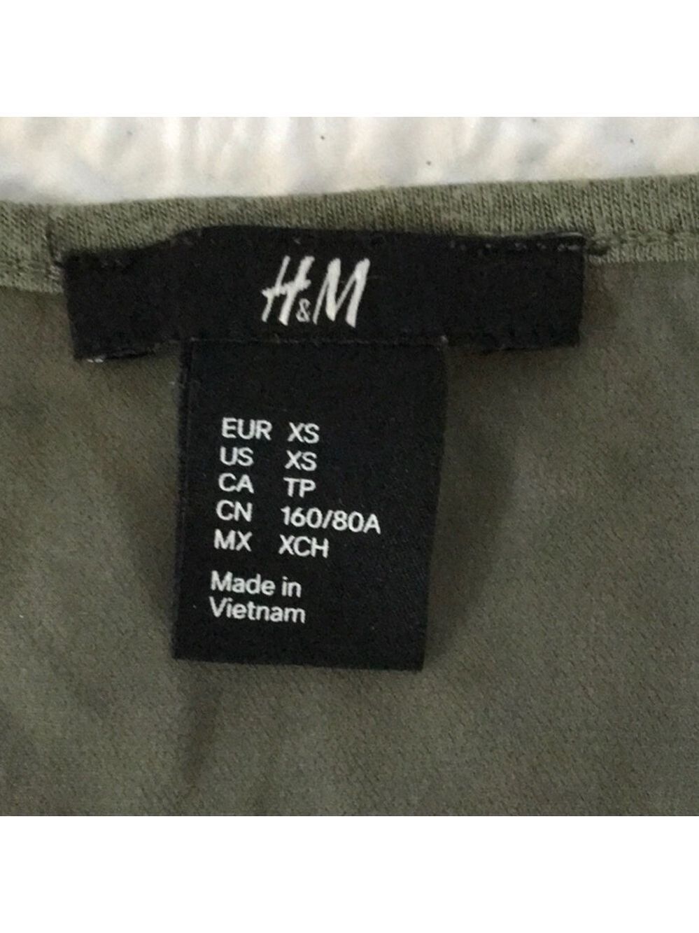 H&M Racerback Tank - Picture 4 of 6